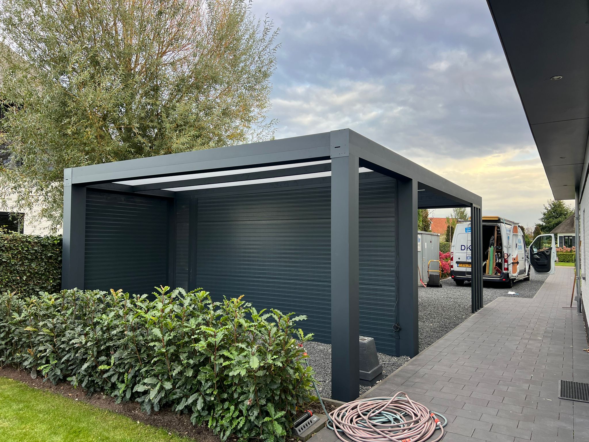 Carport med sidestøtte – Nowy Sącz og omegn
